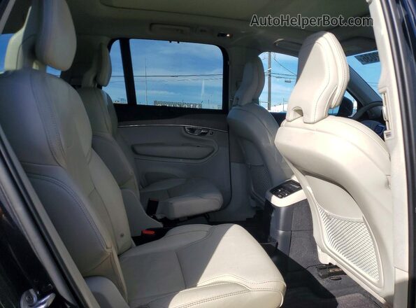 YV4H600L1N1843943 2022 VOLVO XC90 Gray Vista interior trasera