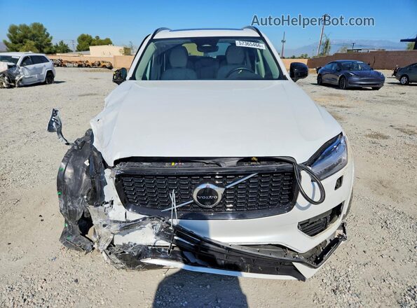 YV4H60CW9P1910250 2023 VOLVO XC90 White Դիմացի տեսք