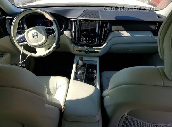 YV4H60DL2R1917516 2024 VOLVO XC60 Белый Вид панели приборов