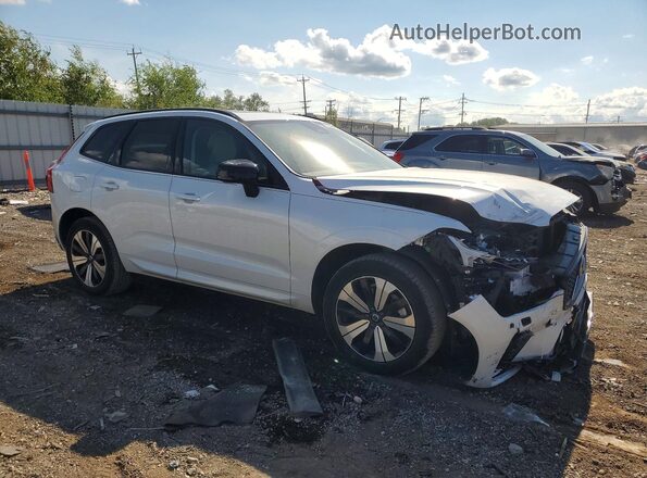 YV4H60DL2R1917516 2024 VOLVO XC60 Белый Передняя правая четверть