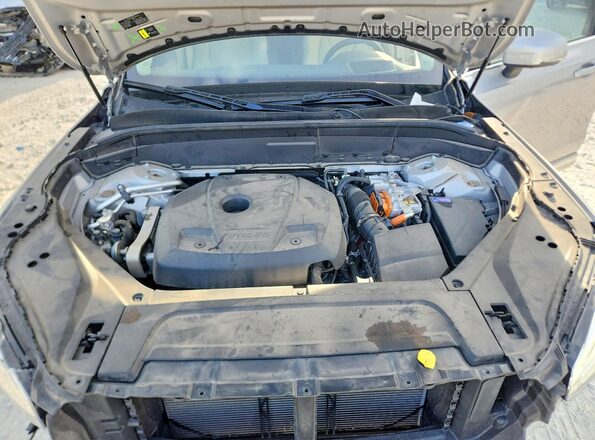 YV4H60LF0R1212015 2024 VOLVO XC90 Silver Vista del compartimento del motor
