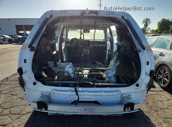 YV4H60PB6S1353457 2025 VOLVO XC90 White Vista trasera
