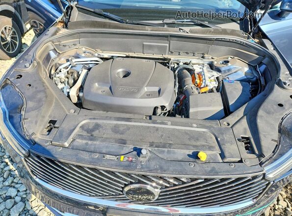 YV4H60PB8S1353587 2025 VOLVO XC90 Blue Engine compartment view