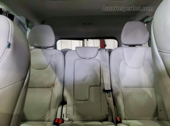YV4H60PE8S1315545 2025 VOLVO XC90 White Widok tylnych siedzeń