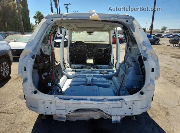 YV4H60PG0S1387146 2025 VOLVO XC90 White Հետևի տեսք