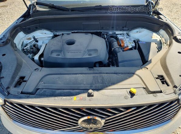 YV4H60PG2S1376665 2025 VOLVO XC90 White Widok komory silnika