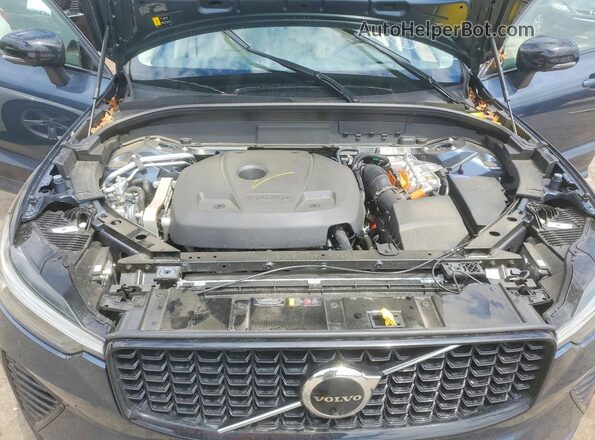 YV4H60RM7S1032560 2025 VOLVO XC60 Blue Vista interior trasera
