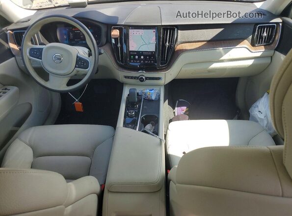 YV4L12DK9N1925781 2022 VOLVO XC60 Gray Widok deski rozdzielczej