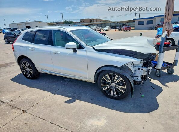 YV4L12DL1N1086203 2022 VOLVO XC60 White წინა მარჯვენა