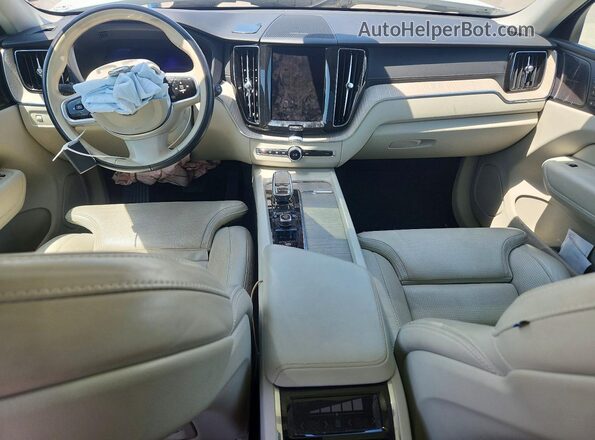 YV4L12DL1N1086203 2022 VOLVO XC60 White წინა პანელის ხედი
