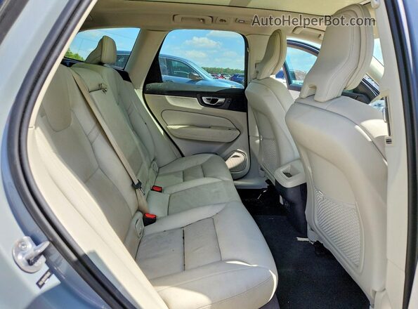 YV4L12RK1R1719403 2024 VOLVO XC60 Teal Հետևի նստատեղերի տեսք