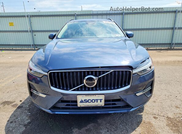 YV4L12RKXN1018384 2022 VOLVO XC60 Blue Widok z przodu