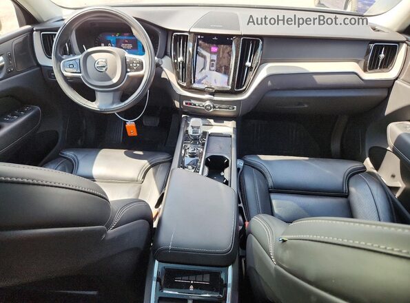 YV4L12RL1N1921645 2022 VOLVO XC60 Угольный Вид панели приборов