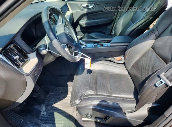 YV4L12RL1N1921645 2022 VOLVO XC60 Угольный Вид салона спереди
