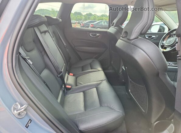 YV4L12RL2R1898494 2024 VOLVO XC60 Gray Rear interior view