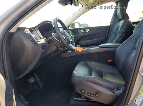 YV4L12RL6R1716280 2024 VOLVO XC60 Gray წინა სალონის ხედი