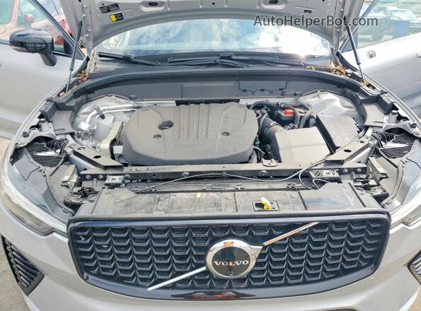 YV4L12RL7R1724274 2024 VOLVO XC60 Серебряный Вид подкапотного пространства