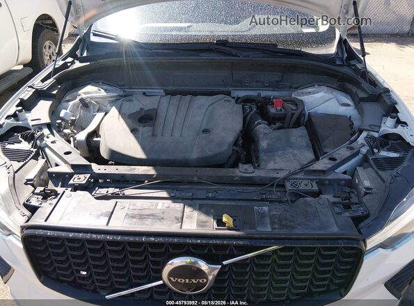 YV4L12RL8R1822584 2024 VOLVO XC60 White Вид ззаду