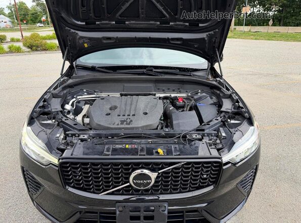 YV4L12RM5R1801281 2024 VOLVO XC60 Black Вид салону спереду