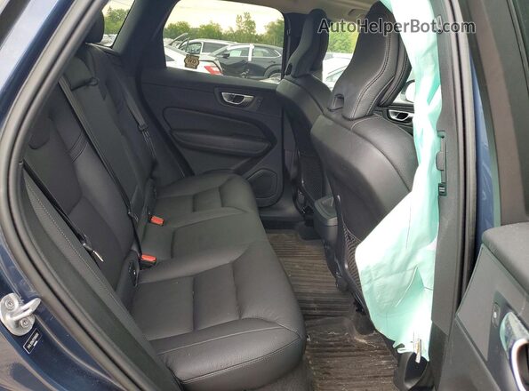 YV4L12RW7P1388990 2023 VOLVO XC60 Blue Սալոնի հետևի տեսք