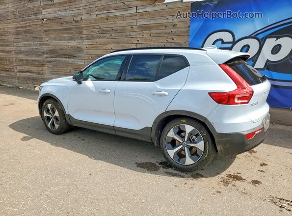 YV4L12UC8T2785805 2026 VOLVO XC40 Белый Задняя левая четверть