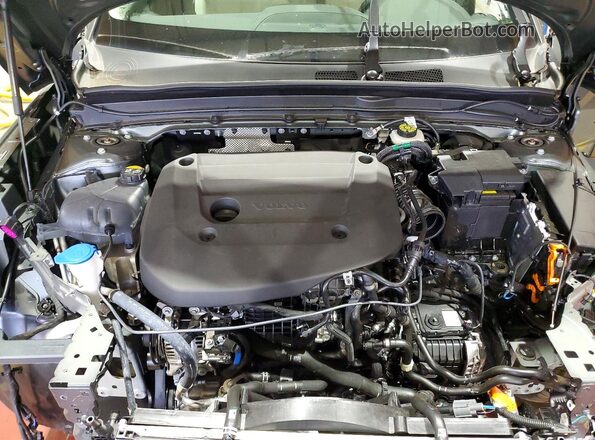 YV4L12UC9T2776904 2026 VOLVO XC40 Gray Vista del compartimento del motor