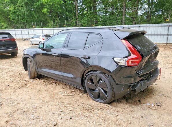 YV4L12UD3T2761937 2026 VOLVO XC40 Black Tył lewy
