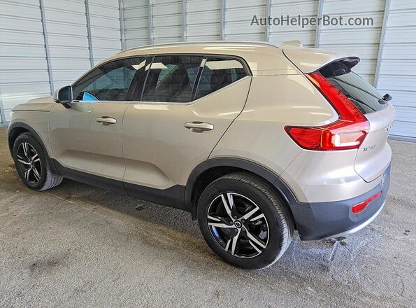 YV4L12UEXP2044675 2023 VOLVO XC40 Silver უკანა მარცხენა