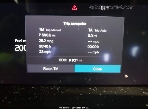 YV4L12UJ0S2510992 2025 VOLVO XC40 Белый 
