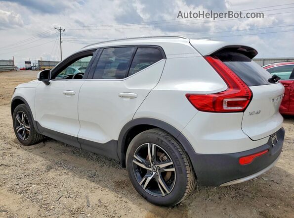 YV4L12UJ7S2543813 2025 VOLVO XC40 White Հետևի ձախ