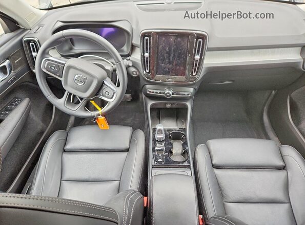 YV4L12UL0R2293987 2024 VOLVO XC40 Black Vista del salpicadero