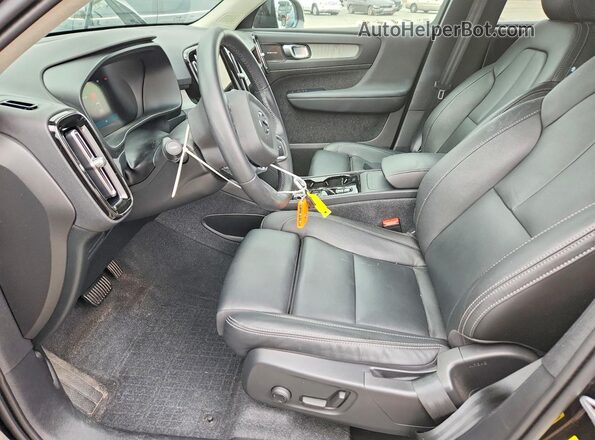 YV4L12UL0R2293987 2024 VOLVO XC40 Black Vista interior delantera