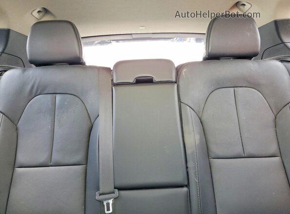 YV4L12UL5R2364567 2024 VOLVO XC40 Gray Rear seats view