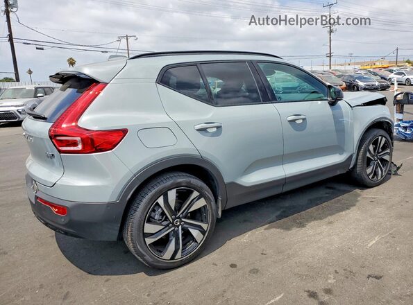 YV4L12UL5R2364567 2024 VOLVO XC40 Gray Rear right