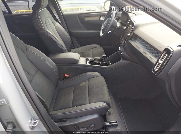YV4L12UL7R2292089 2024 VOLVO XC40 Gray Widok wnętrza z przodu