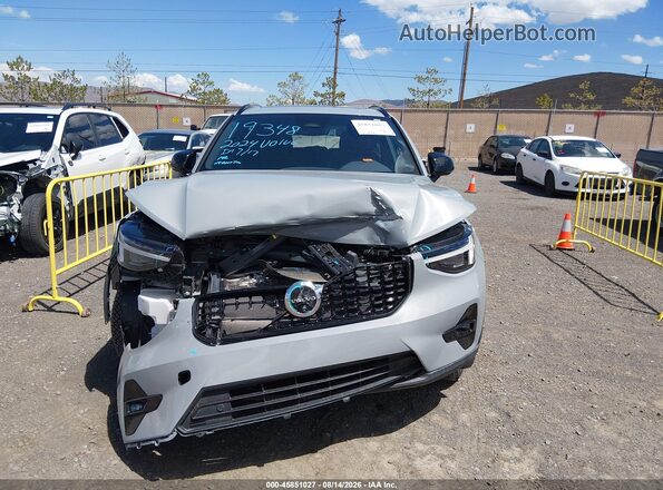 YV4L12UL7R2292089 2024 VOLVO XC40 Gray 