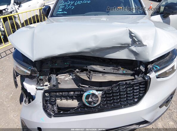 YV4L12UL7R2292089 2024 VOLVO XC40 Gray Widok wnętrza 360 stopni