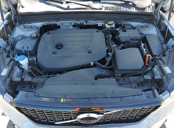 YV4L12UM2R2299864 2024 VOLVO XC40 Серый Вид подкапотного пространства