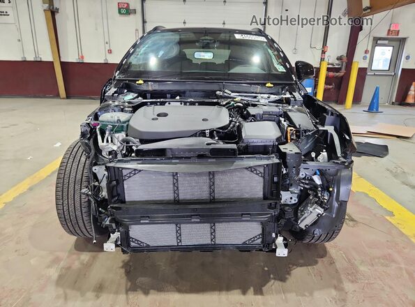 YV4L12UM6T2797640 2026 VOLVO XC40 Black 