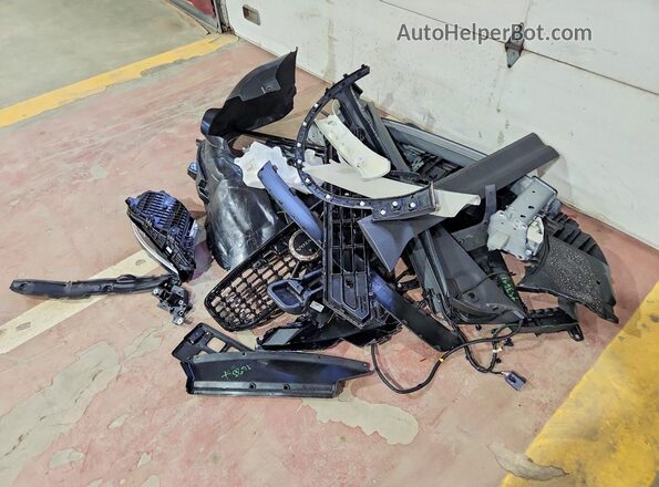 YV4L12UM6T2797640 2026 VOLVO XC40 Black VIN կոդի պիտակի տեսք