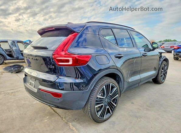 YV4L12UM8S2572294 2025 VOLVO XC40 Black უკანა მარჯვენა