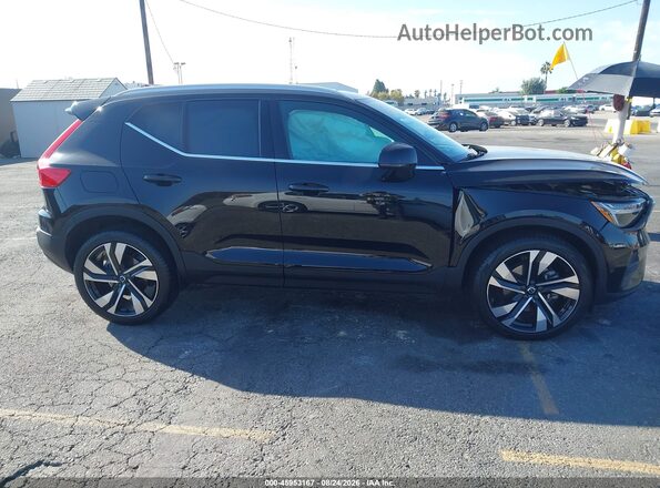YV4L12UN0P2938975 2023 VOLVO XC40 Black Вид задньої частини салону