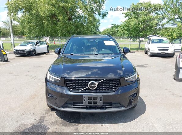 YV4L12UW3P2110797 2023 VOLVO XC40 Черный Вид щитка приборов