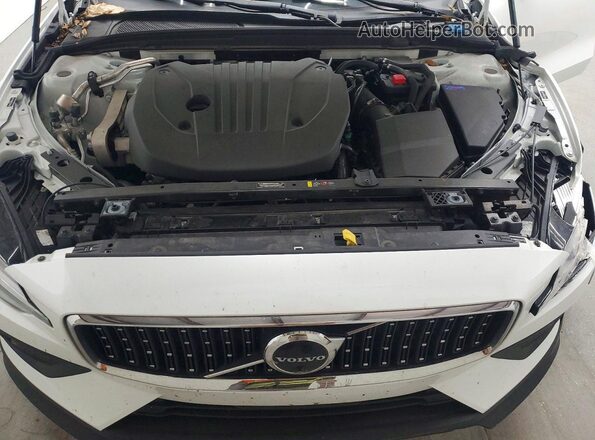 YV4L12WK6S2146776 2025 VOLVO V60 White Вид підкапотного простору