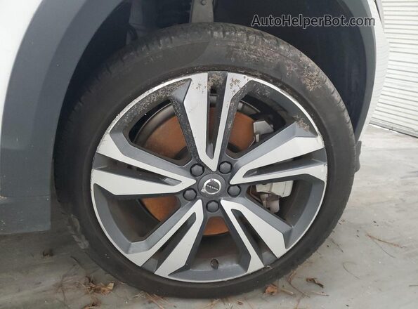 YV4L12WK6S2146776 2025 VOLVO V60 White 