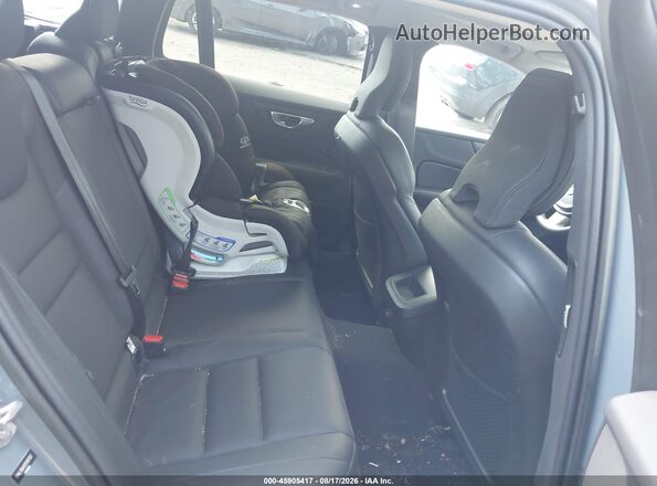YV4L12WY2P2107307 2023 VOLVO V60 CROSS COUNTRY Gray Vista de la etiqueta del VIN