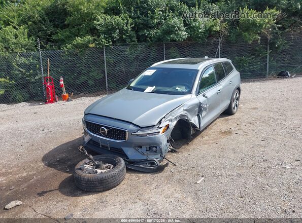 YV4L12WY2P2107307 2023 VOLVO V60 CROSS COUNTRY Gray 