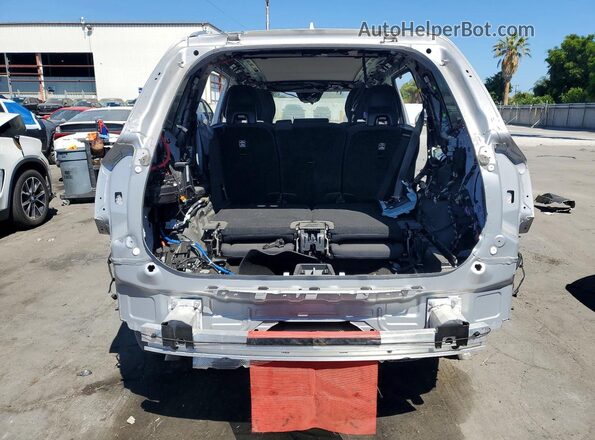 YV4M12PB1S1362799 2025 VOLVO XC90 Серебряный Вид сзади