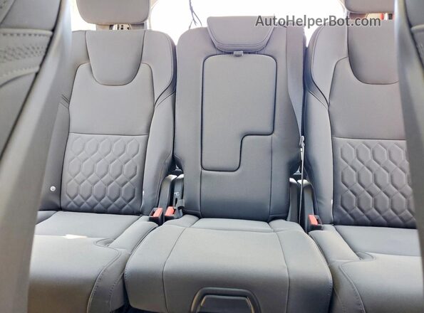YV4M12PB1S1362799 2025 VOLVO XC90 Серебряный Вид задних сидений