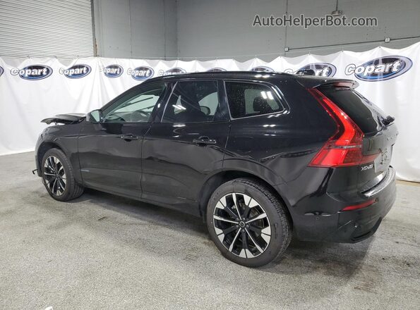YV4M12RC0T1421851 2026 VOLVO XC60 Black 
